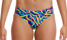 Load image into Gallery viewer, Womens Sports Brief Noodle Bar
