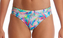 Load image into Gallery viewer, Womens Sports Brief Palm Springs
