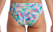Load image into Gallery viewer, Womens Sports Brief Palm Springs
