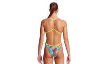 Load image into Gallery viewer, Womens Twisted One Piece Panel Pop
