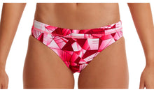 Load image into Gallery viewer, Womens Sports Brief Pink Pane
