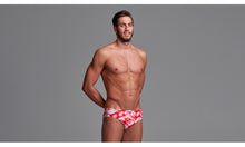 Load image into Gallery viewer, Mens Classic Briefs Red Dwarf
