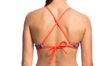 Load image into Gallery viewer, Womens Tie Down Bikini Top Split Scene
