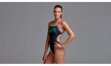 Load image into Gallery viewer, Womens Brace Free One Piece Spray Tagged
