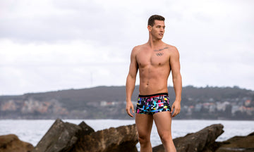 Mens Square Trunks Test Signal