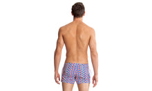 Load image into Gallery viewer, Mens Shorty Shorts Short Zag Ziggler
